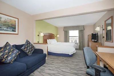 Photo 5 - FairBridge Inn & Suites Thornton