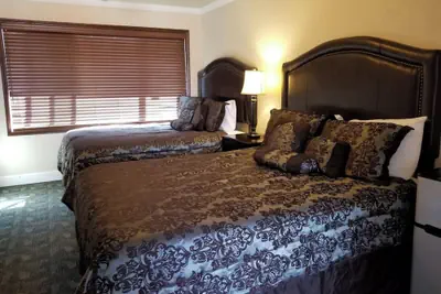 Photo 3 - City Center Motel