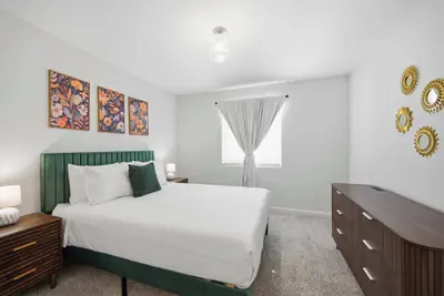 Photo 4 - Midway Bloom - Brand-new Home!