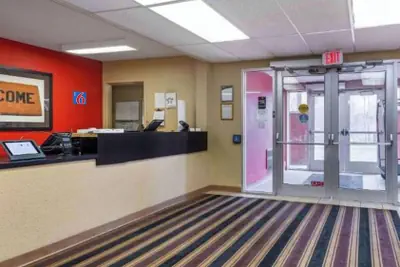 Photo 4 - Motel 6 Suites Rochester Greece, NY