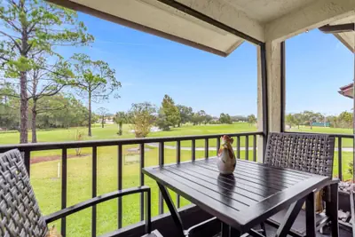 Photo 3 - Upstay 2BR Golfer s Retreat w Patio Ventura Resort