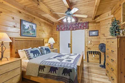 Photo 3 - Hibernation Station 2 Bedroom Cabin