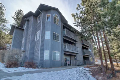 Photo 2 - Relaxing Condo in Estes Park w/ a Full Kitchen, gas Fireplace, & Furnished Deck