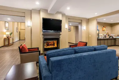 Photo 3 - Comfort Suites