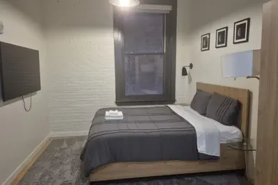 Photo 3 - Trumbull Apartments