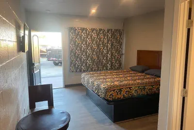 Photo 2 - Fremont Motel
