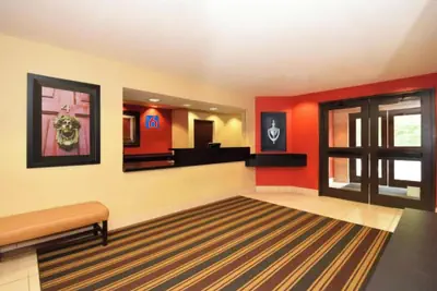Photo 3 - Motel 6 Chicago Vernon Hills Lincolnshire IL