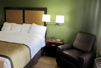 Photo 5 - Motel 6 Findlay Tiffin Avenue, OH