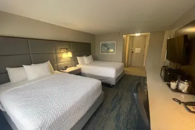 Photo 3 - Independence Inn