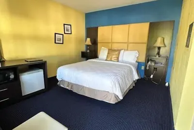 Photo 3 - WELCOME INN