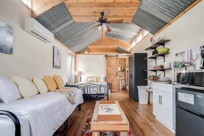 Photo 3 - Hill Country Cabin 3