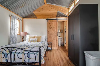 Photo 4 - Hill Country Cabin 3