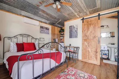 Photo 4 - Hill Country Cabin 4