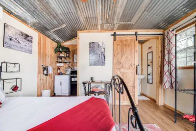 Photo 3 - Hill Country Cabin 4