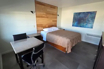 Photo 2 - Flamingo Motel