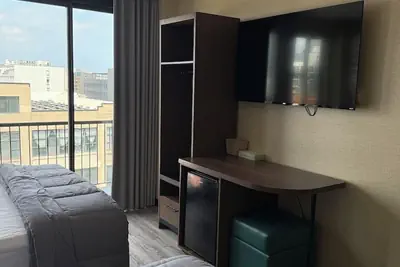 Photo 4 - Skylux Hotel Long Island City