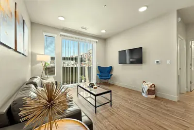 Photo 5 - Brand New 2BR - 2 King Beds Pool Gym