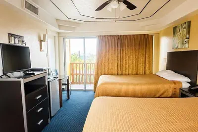 Photo 3 - Oro North Beach Inn