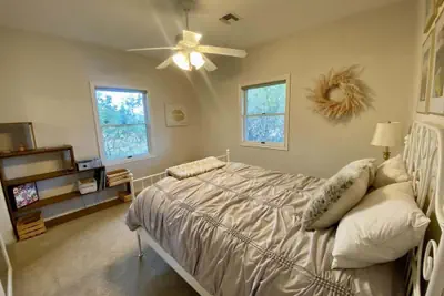 Photo 4 - The Gathering Place 4 Bedroom Home