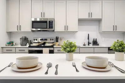Photo 4 - Homey Worker-Friendly 2BR I Pool & Gym