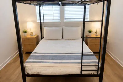 Photo 3 - Homey Worker-Friendly 2BR I Pool & Gym