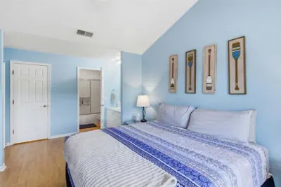 Photo 4 - Family-friendly Condo at the 1MM Boat Slip, Lake Views + Pool Access Near Bagnell Dam