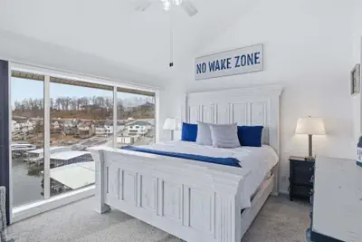 Photo 5 - Top Floor Lake Views, Loft Space & Private Deck Retreat at the 12mm