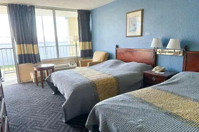 Photo 5 - Super Inn And Suites