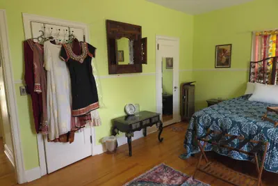 Photo 5 - Hobbs House