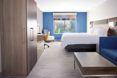 Photo 3 - Holiday Inn Express Dixon By Ihg