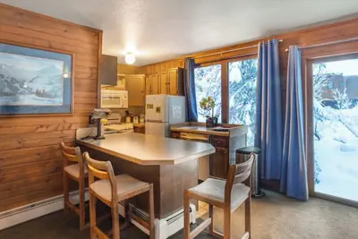 Photo 5 - Quiet Apartment-above-garage a Block From Skiing