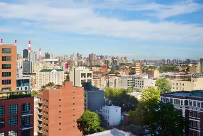 Photo 2 - Courtyard Long Island City/New York Manhattan View
