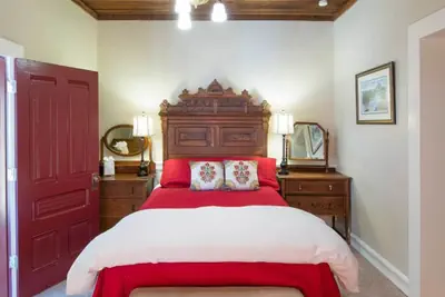 Photo 5 - Jenner Inn