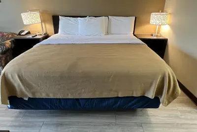 Photo 5 - Rodeway Inn Walterboro I-95