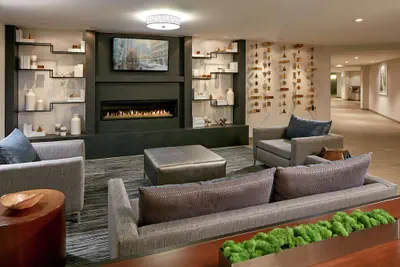 Photo 2 - Hilton Garden Inn San Diego Mission Valley Stadium