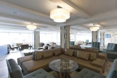 Photo 5 - Aqua Blue Hotel