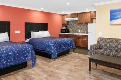 Photo 4 - Scandia Motel