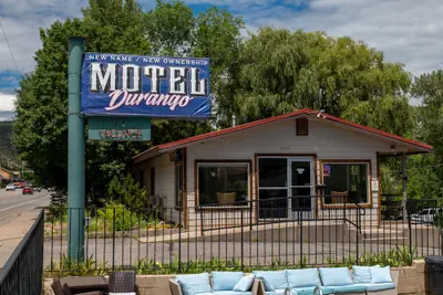 Photo 4 - The Junction Hotel and Hostel