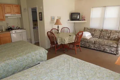 Photo 4 - Sifting Sands Motel