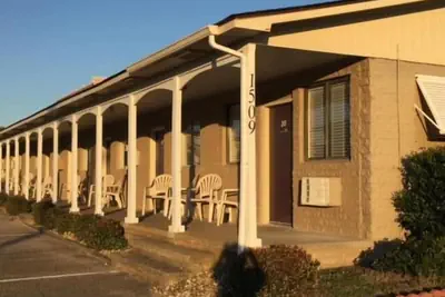 Photo 5 - Outer Banks Motor Lodge