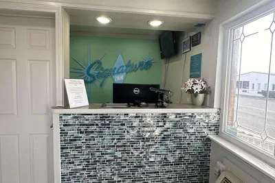Photo 2 - Signature Inn Winnemucca