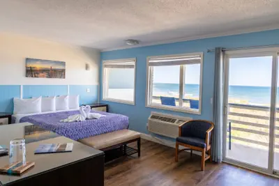 Photo 2 - Blue Heron Motel