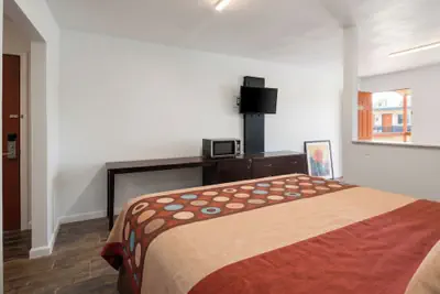 Photo 4 - Garland Inn & Suites near Dallas TX