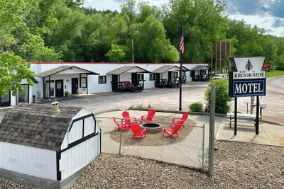 Photo 2 - The Brookside Motel Keystone Near Mt Rushmore