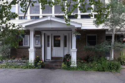 Photo 3 - Columbine INN