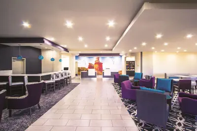 Photo 4 - La Quinta Inn & Suites by Wyndham Pampa