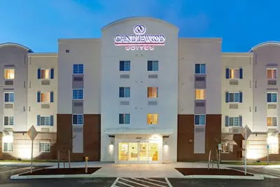 Photo 2 - Candlewood Suites Denver North - Thornton by IHG