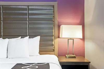Photo 5 - La Quinta Inn & Suites by Wyndham Kearney