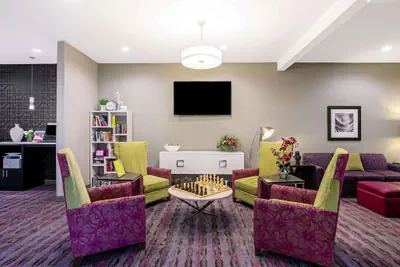 Photo 3 - La Quinta Inn & Suites by Wyndham Kearney