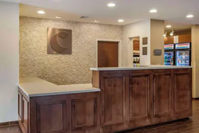Photo 3 - Comfort Suites Manheim - Lancaster